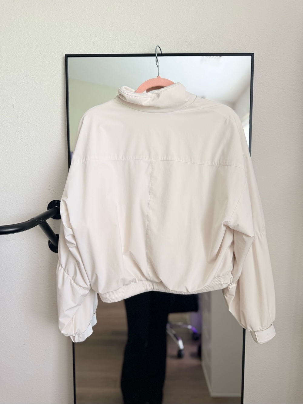ALO Yoga Elevation Half-Zip Cropped Pullover - Picture 5 of 5